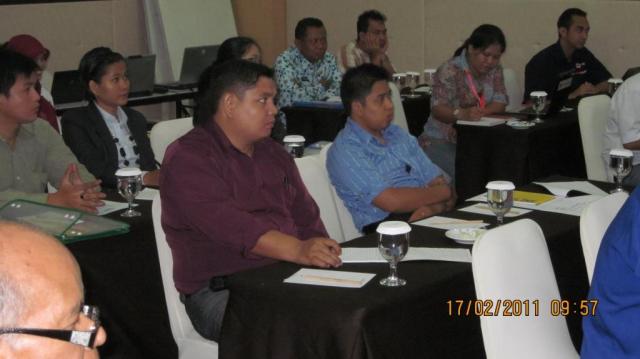 Tri Restu Panie dan Pak Jamhuri