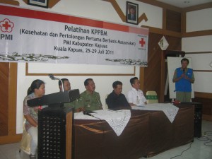 sambutan Ketua Markas PMI Kapuas  pada acara pembukaan pelatihan KPPBM 