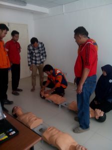 dr. Ahmad Haspiani saat memberikan materi RJP 